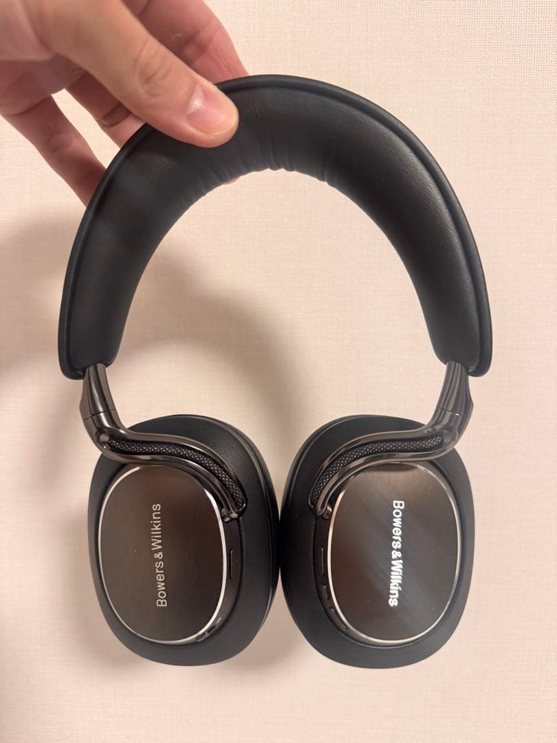 Bowers & Wilkins Px8 S2 ワイヤレスヘッドホン