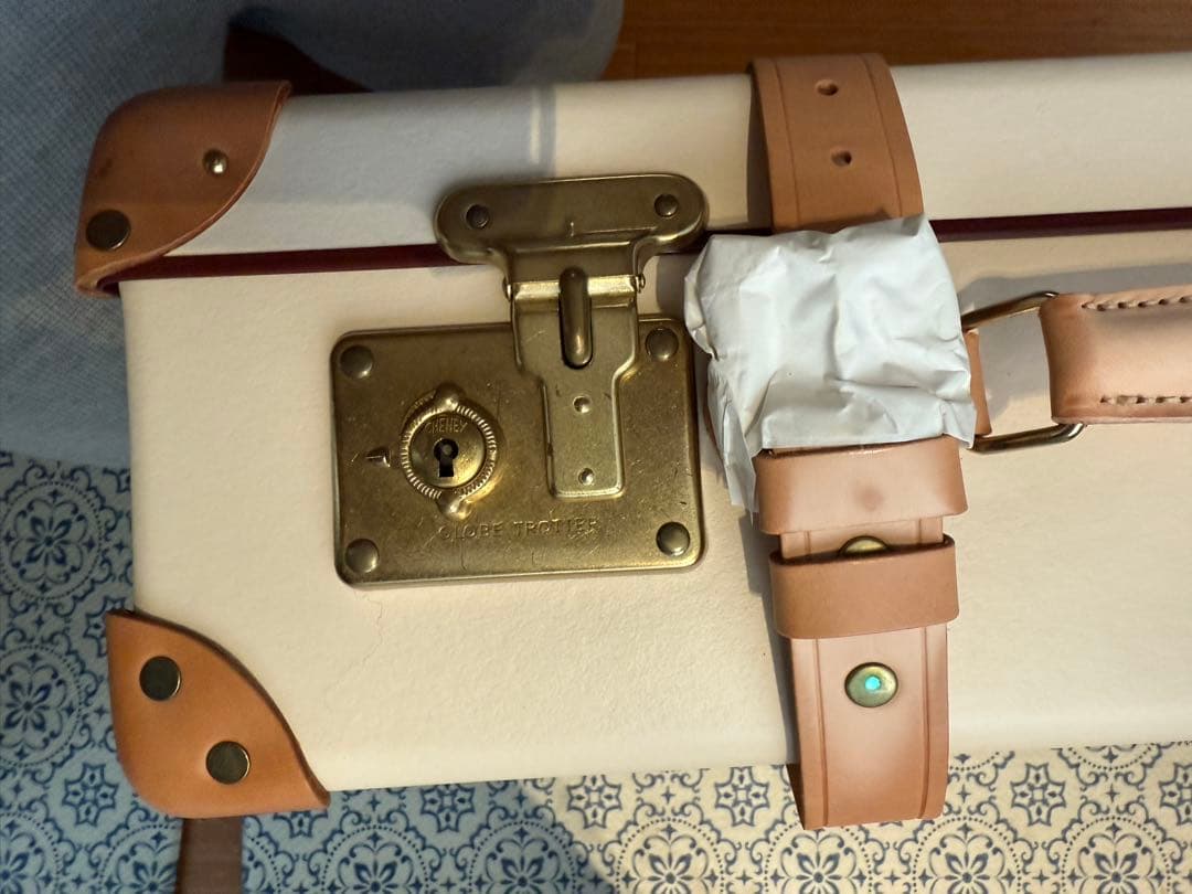 グローブトロッター　サファリ　アイボリーカラー新品未使用！