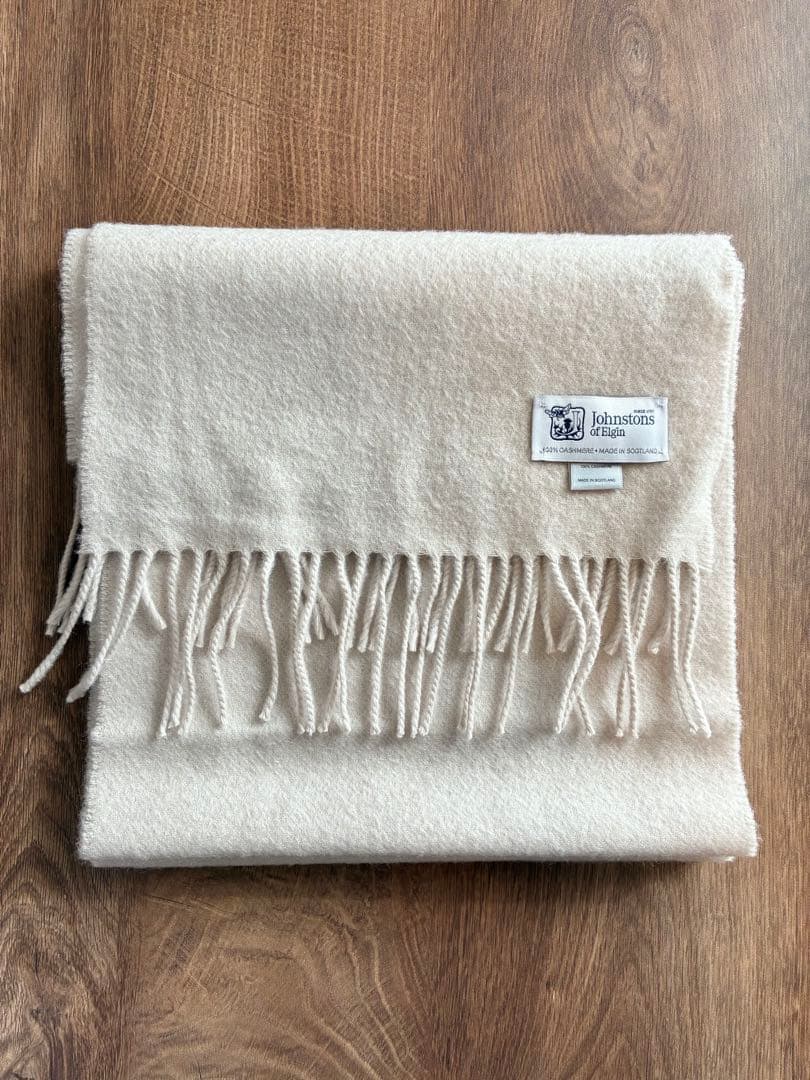 極美品　ジョンストンズ マフラー スノー　カシミヤ　ショール