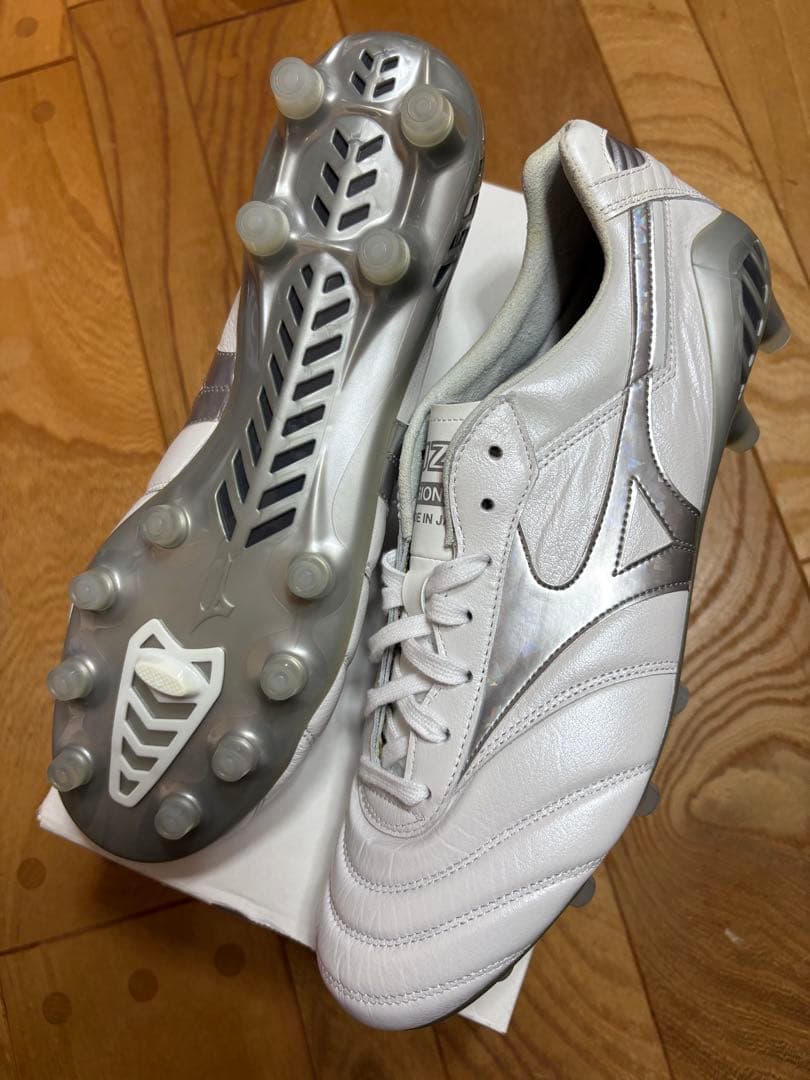 新品　超激レア　超限定品　ミズノ　モレリア DNA JAPAN 27.5cm