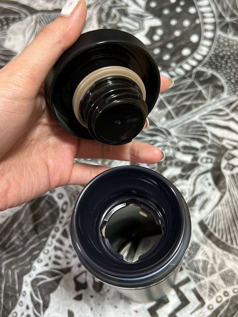 激レア　海外　スターバックス　サーモス　ステンレスボトル　リザーブ　マレーシア