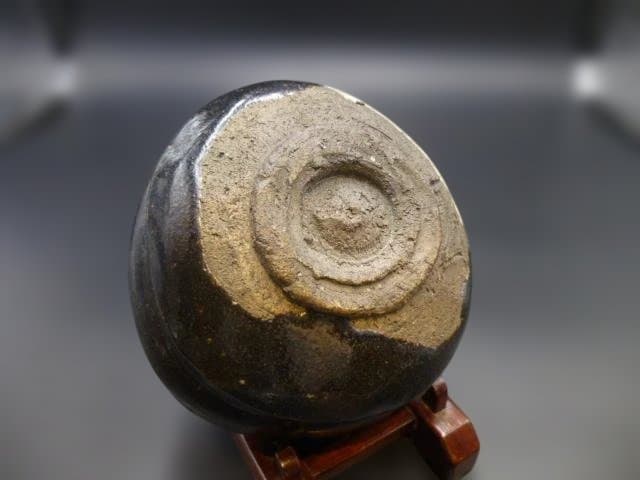 加藤唐九郎　古志戸窯　織部茶碗／共箱・共布／塗二重箱／銘「集友」／清水公照極め箱