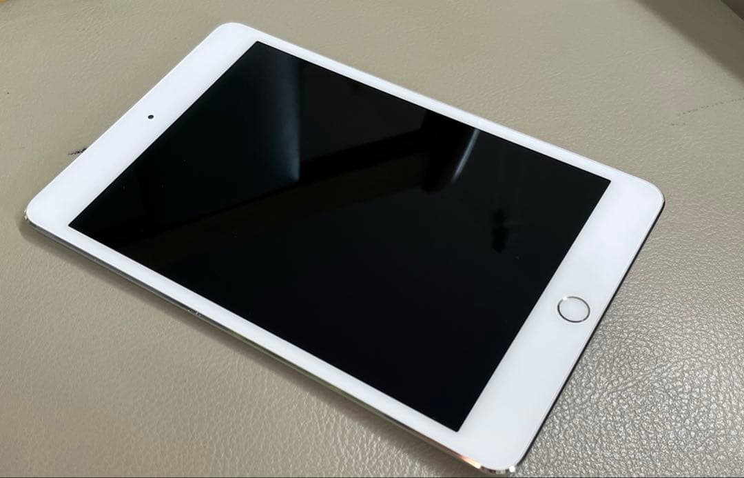 1/20〜1/24限定SALE iPadmini4(A1550) 128GB