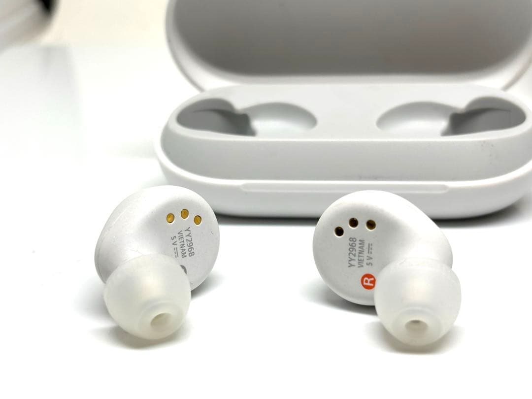 人気モデル！SONY WF-C700N ワイヤレスイヤホン ノイズキャンセリング