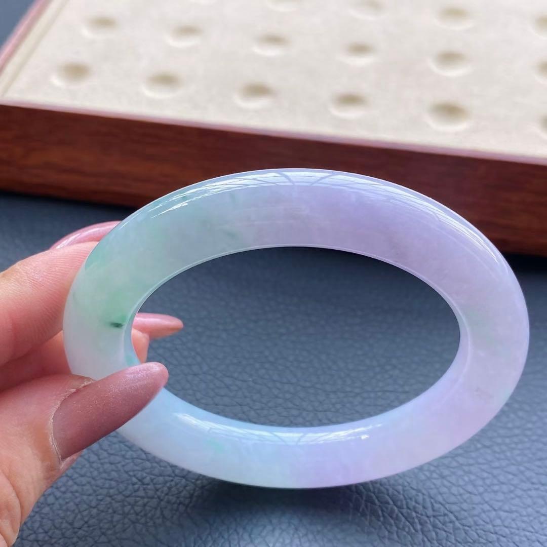 本翡翠、優雅、上品2色バングル
