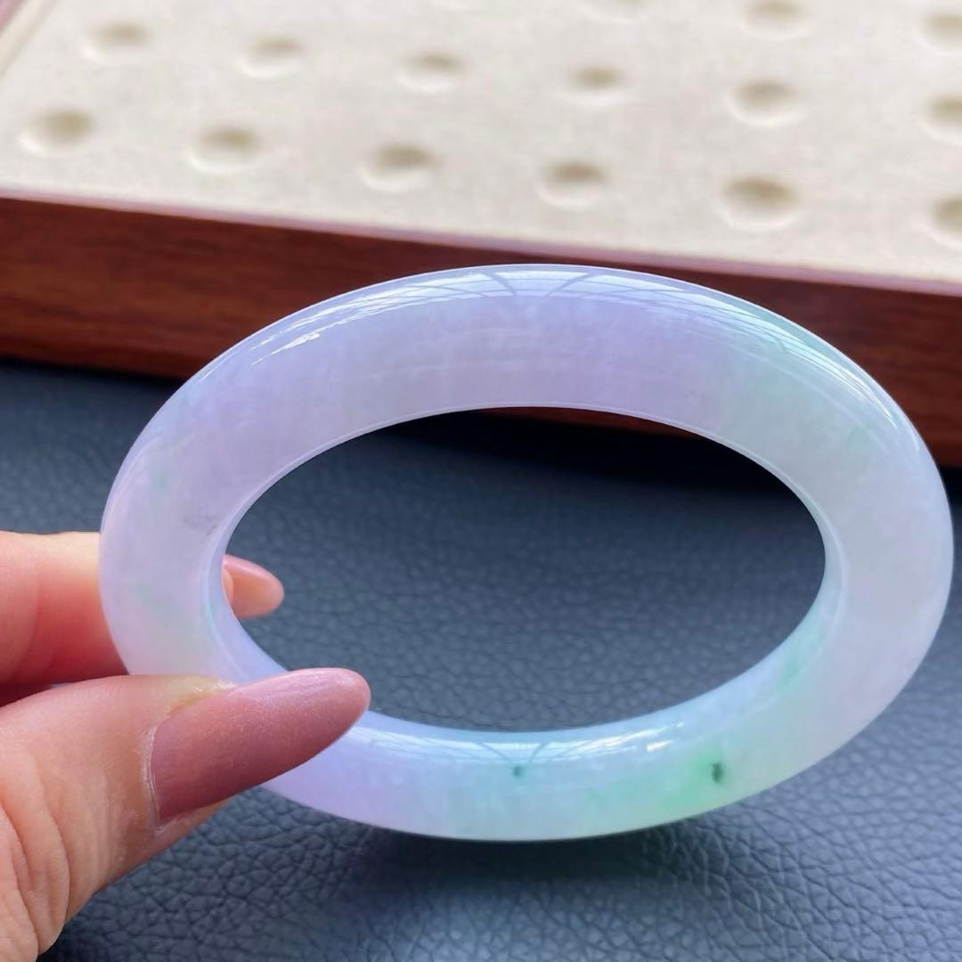 本翡翠、優雅、上品2色バングル