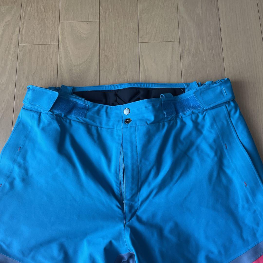 オンヨネ　ONYONE スキーウェア　デモチーム　サイズXO 中古　特殊サイズ