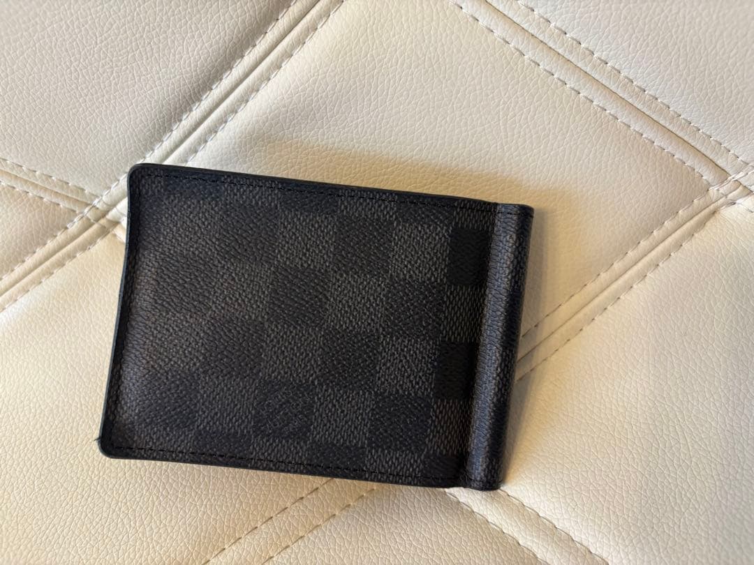 LOUIS VUITTON ダミエ　マネークリップ　二つ折り財布