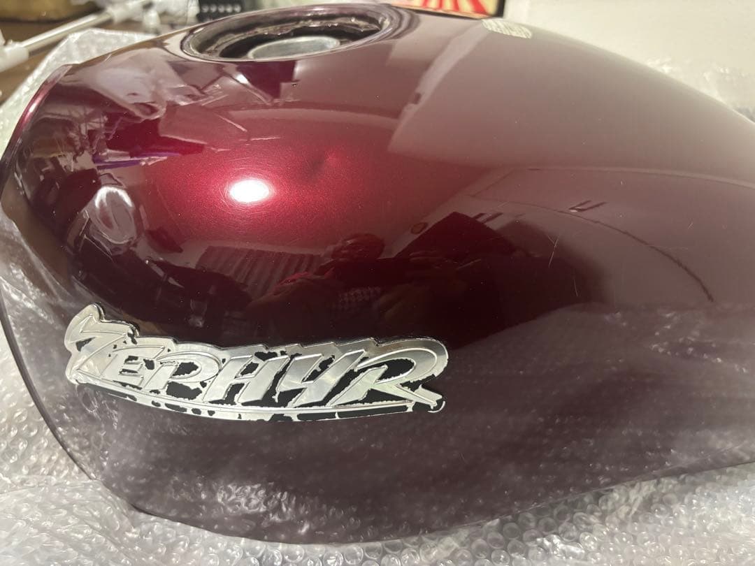 ゼファー750外装