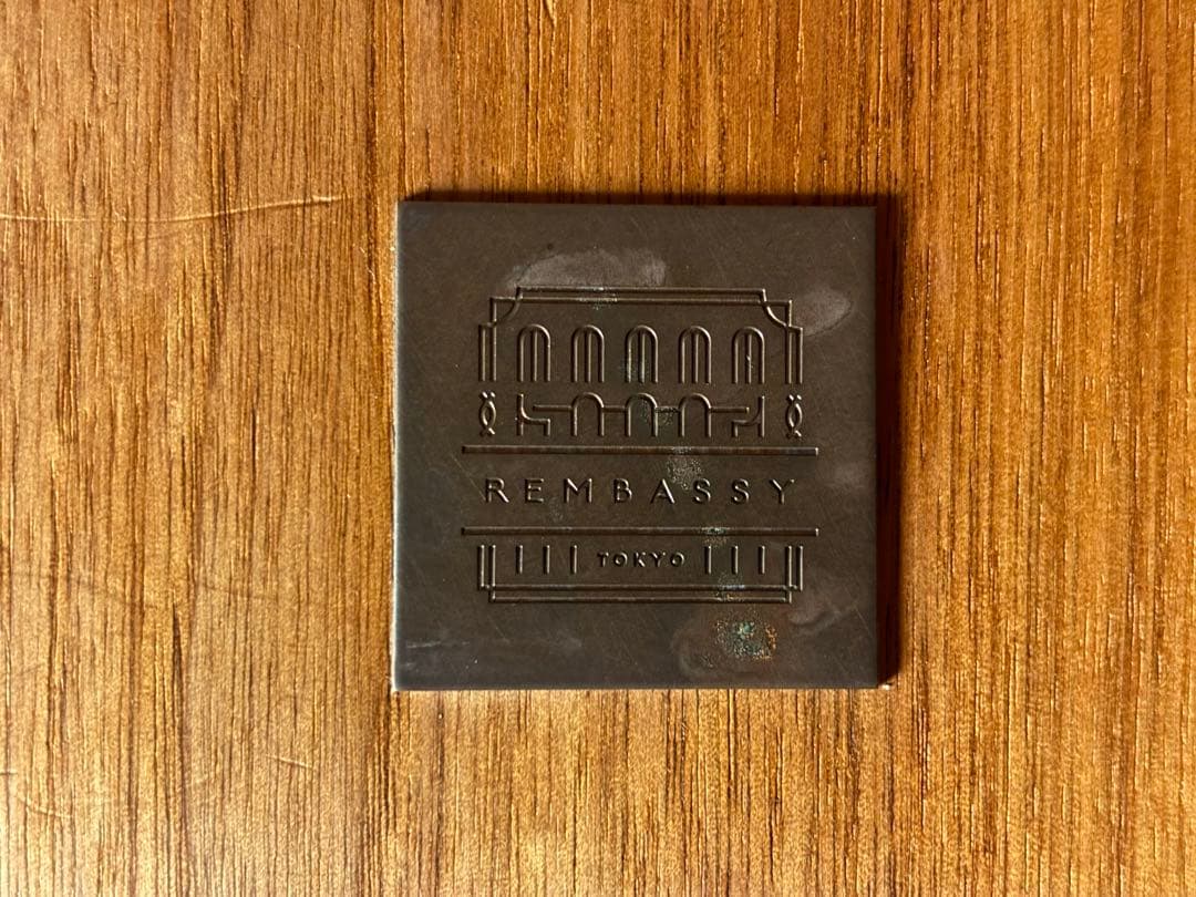 ウォールナット無垢材　ローテーブル　CEE LOW TABLE