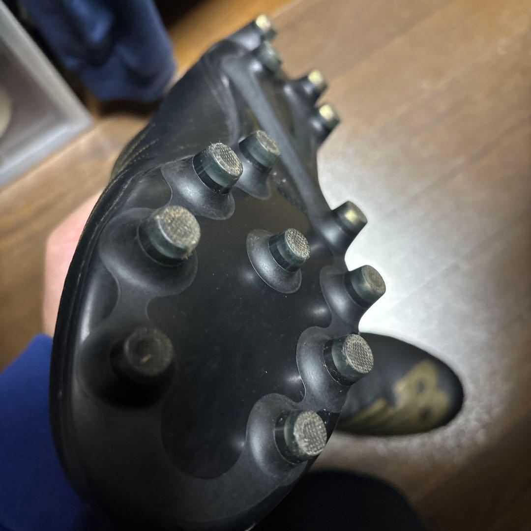 New Balance サッカーシューズ スパイク ブラック/ゴールド