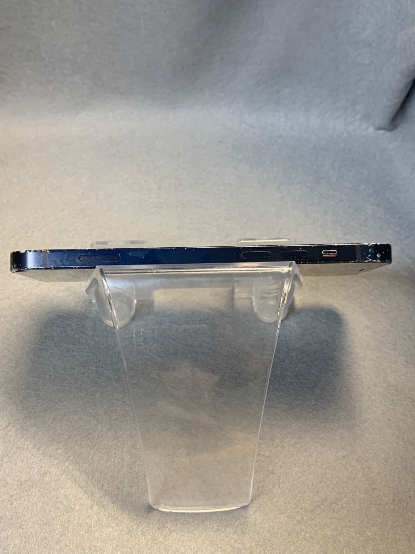 中古品　国内版　SIMフリー　iPhone12 128GB ブルー色