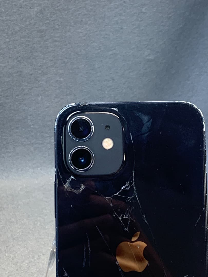 中古品　国内版　SIMフリー　iPhone12 128GB ブルー色