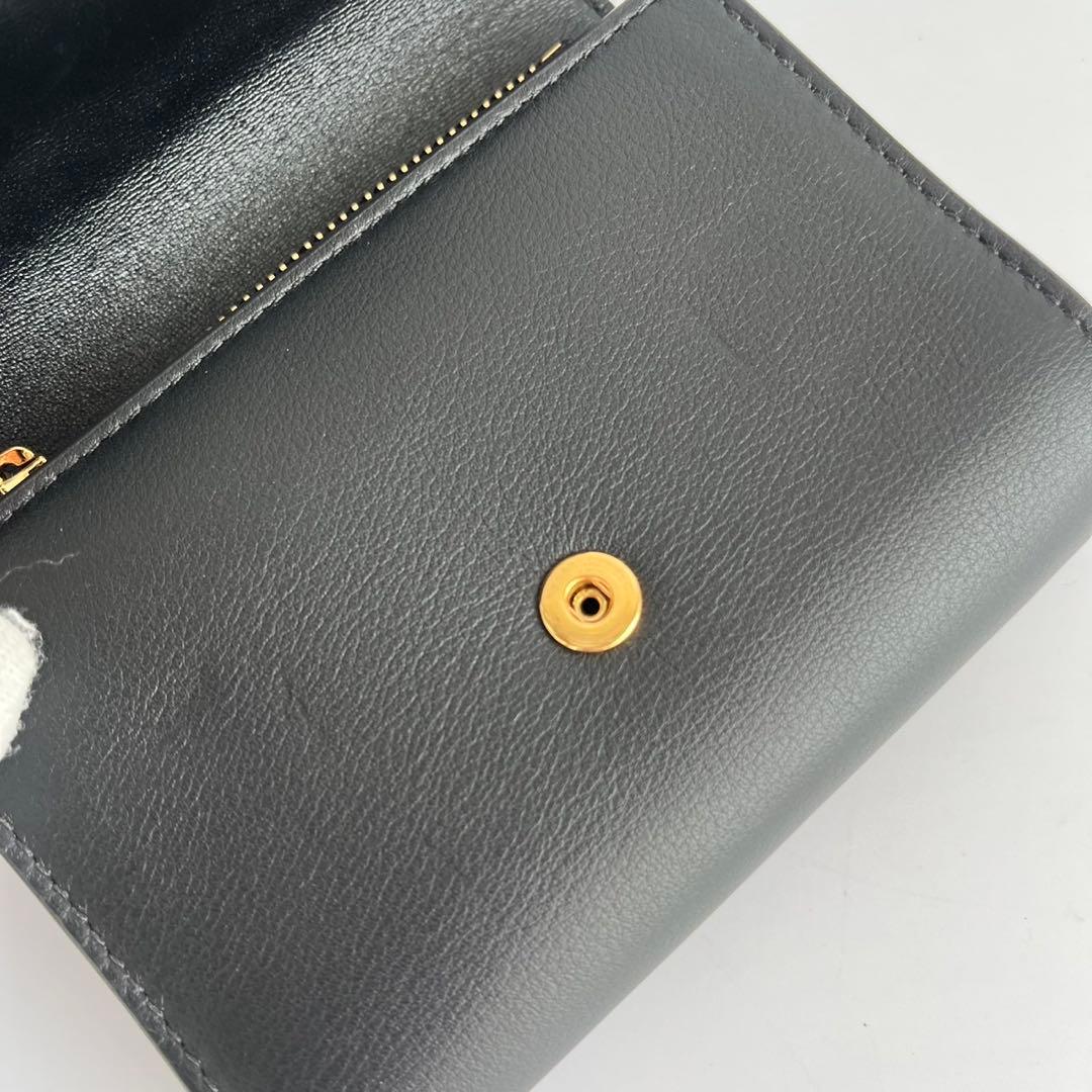 ✨未使用保管✨　VERSACE 折り財布　財布　メデューサ　黒　レザー