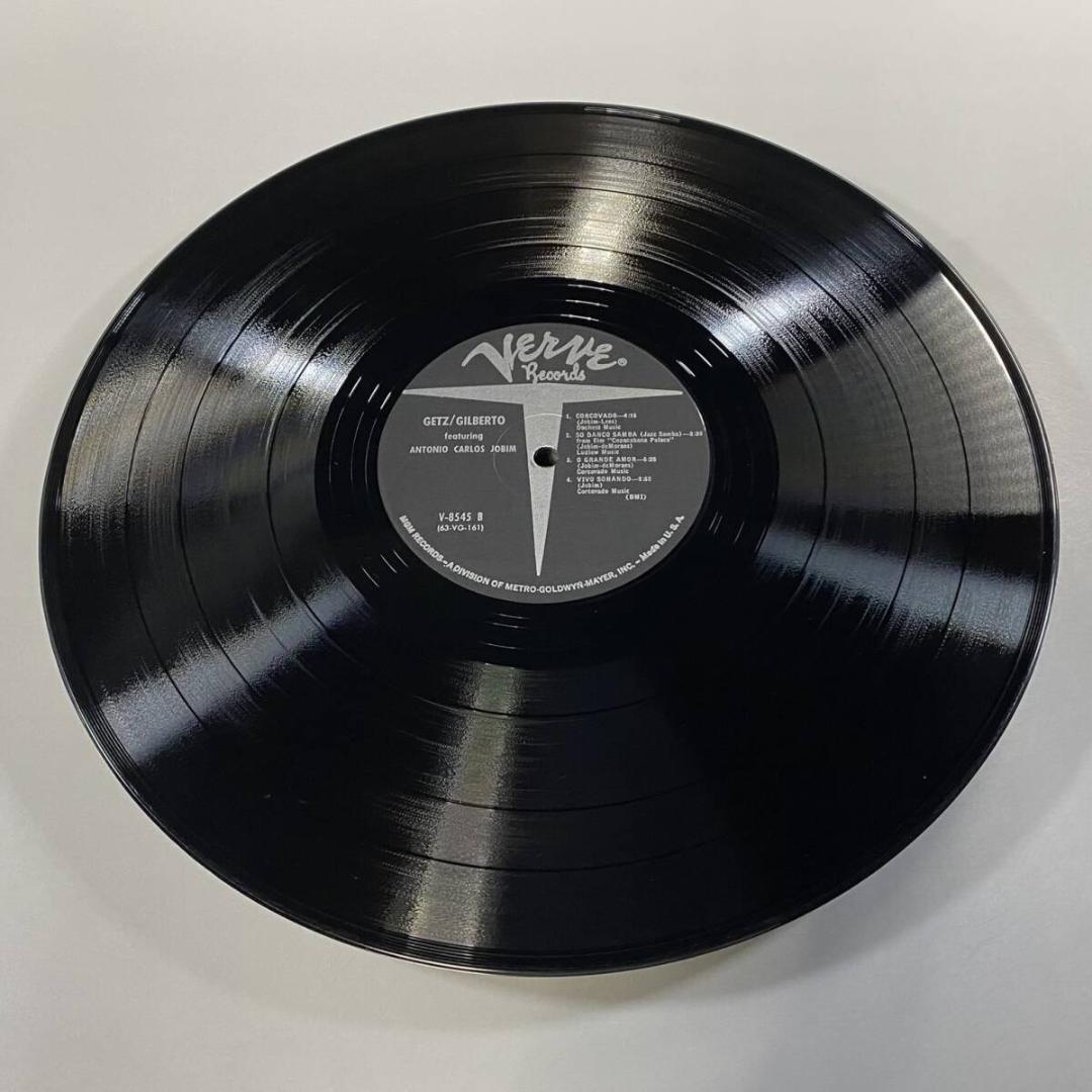 ★不動の名盤【USオリジナル／希少MONO／黒T字ラベル】ゲッツ & ジルベルト