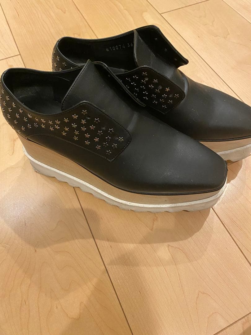 クリスマスセール⭐︎StellaMcCartney スタースタッズ付き厚底シューズ