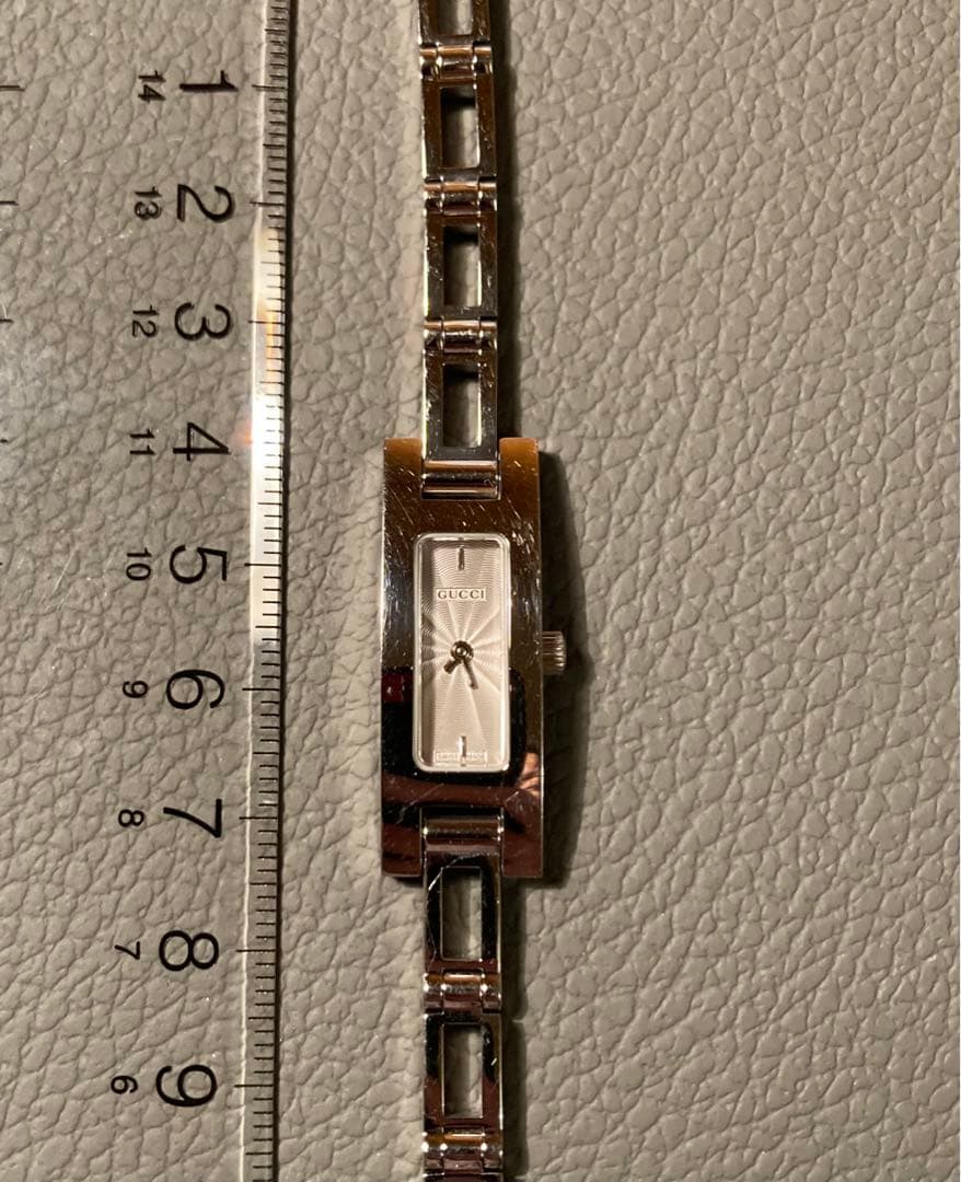 GUCCI グッチ 腕時計 3900L シルバー　稼働品
