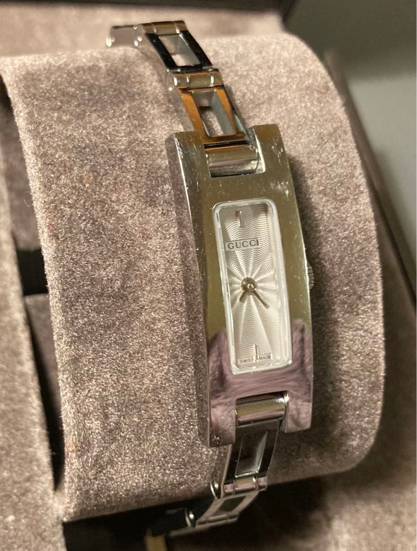 GUCCI グッチ 腕時計 3900L シルバー　稼働品