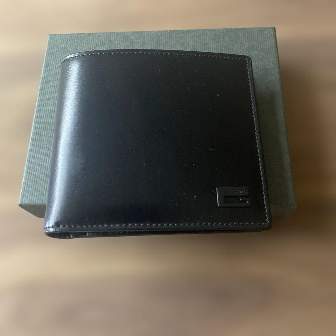 佐*ん様 GUCCI 二つ折り財布 ブラック