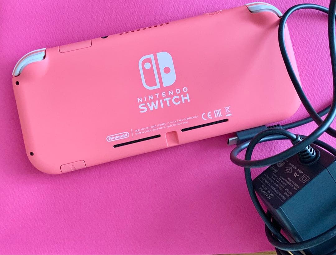 今すぐあそべる Nintendo Switch Lite ピンク 充電器付