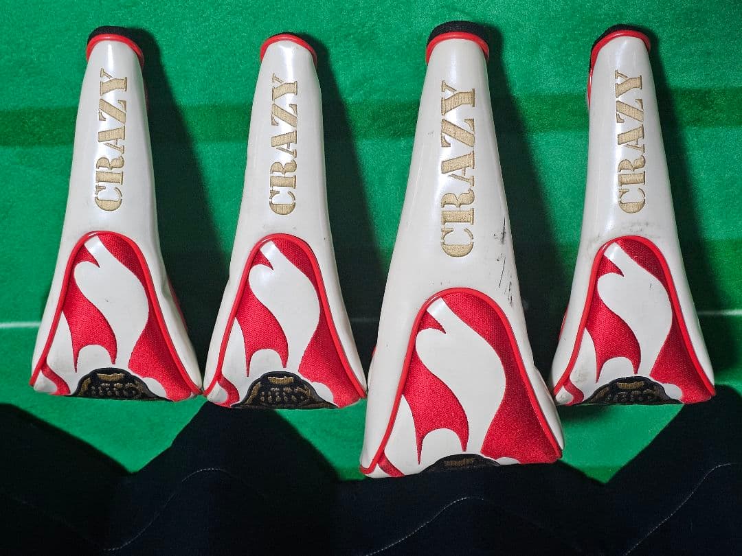 CRAZYキャディーバック ヘッドカバー付き