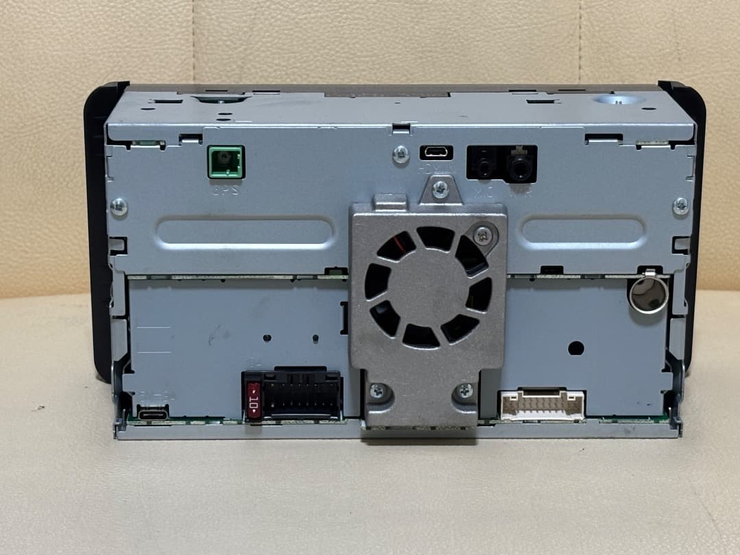 カロッツェリア DMH-SZ700