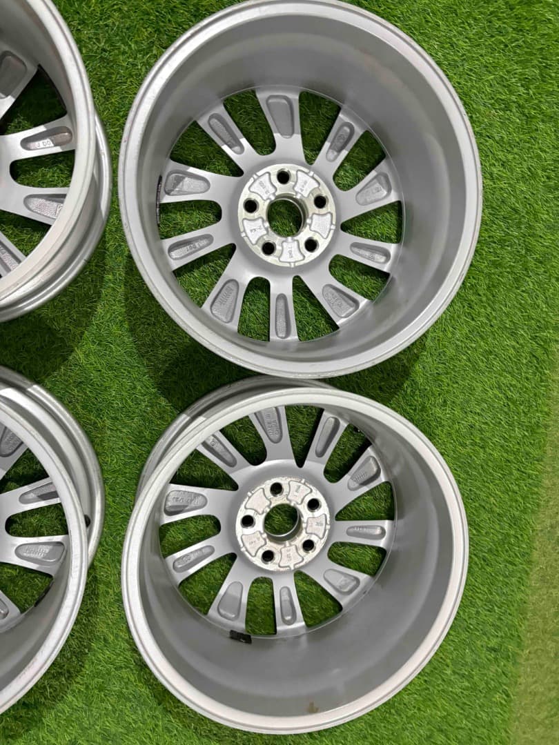 美品 トヨタ純正 カムリ 70系 後期 アルミホイール 17インチ 4本セット