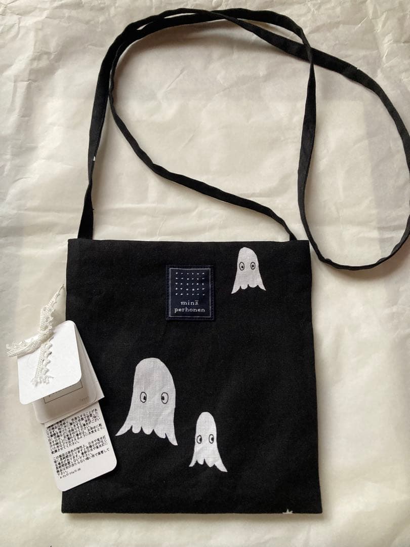 ミナペルホネン ポケットバッグ　troll