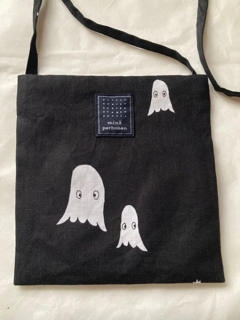 ミナペルホネン ポケットバッグ　troll