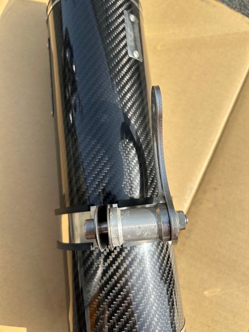 wr's カーボンファイバー マフラー本体(ヒートガード付き)