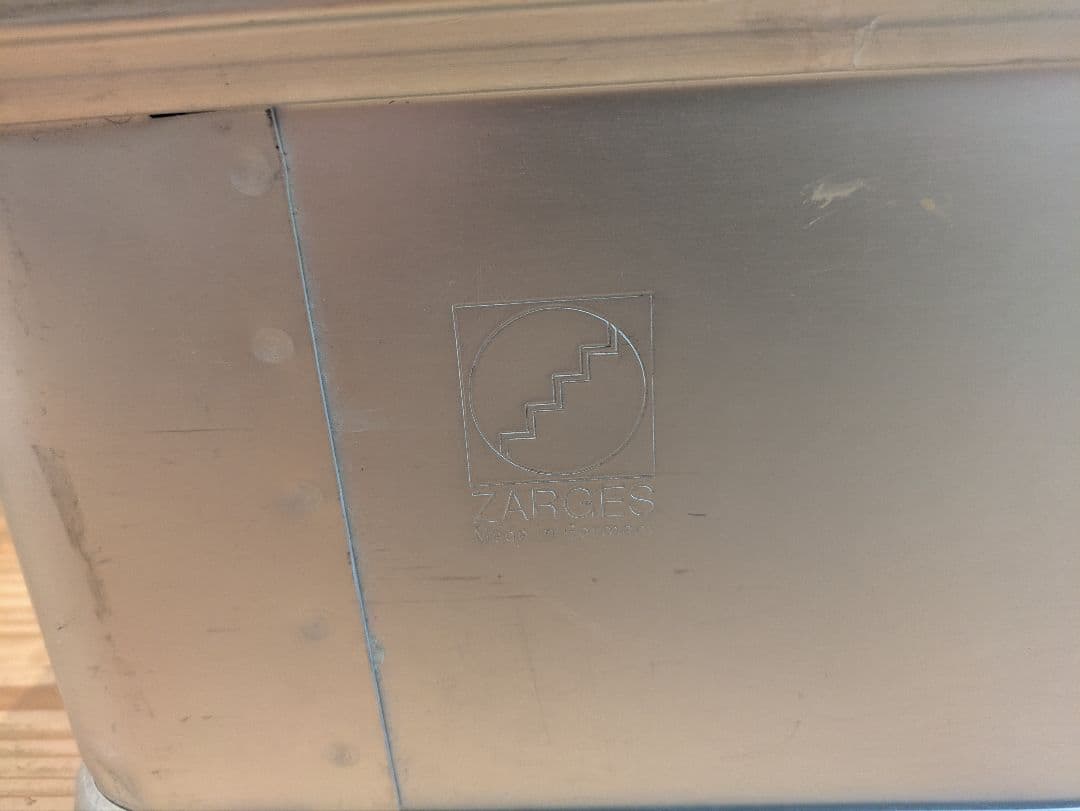 ZARGES ツァーゲス アルミコンテナ2個セット