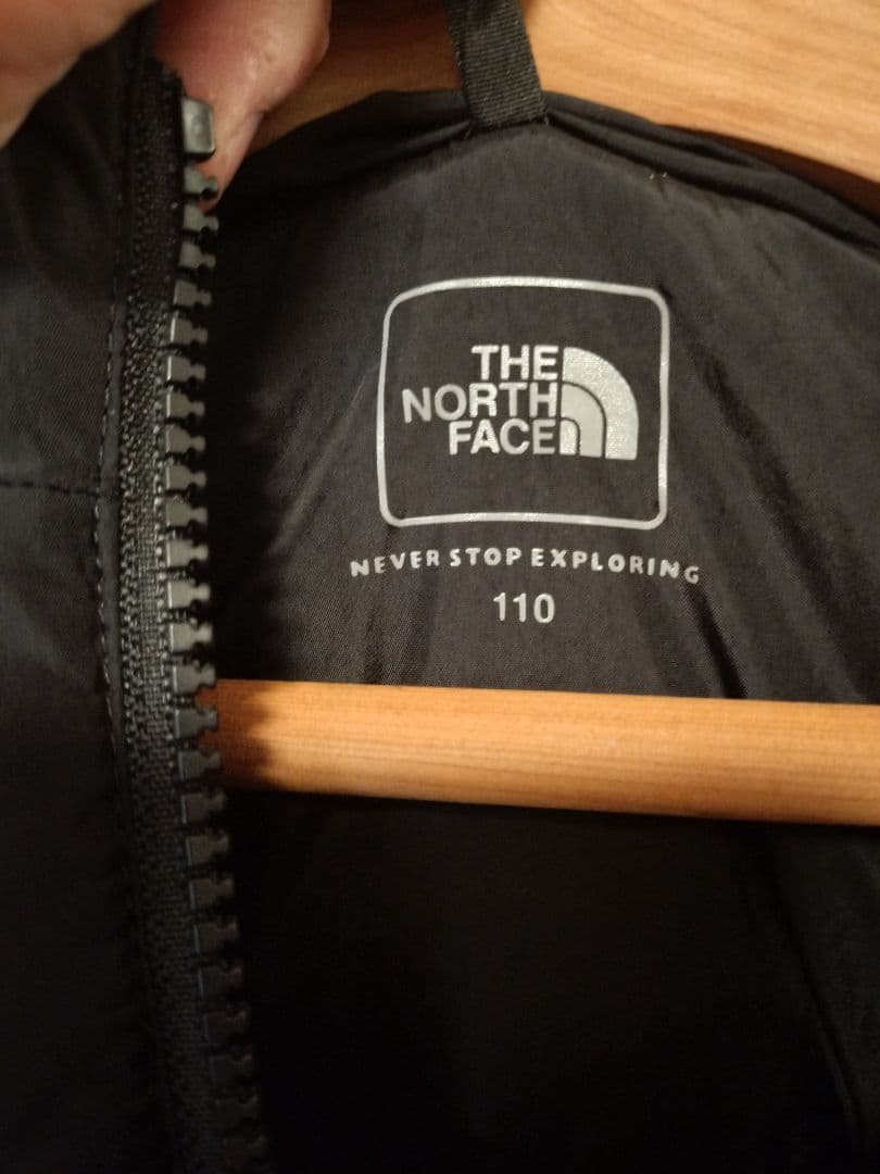 THE NORTH FACE ダウンジャケット ピンク/黒　サイズ110