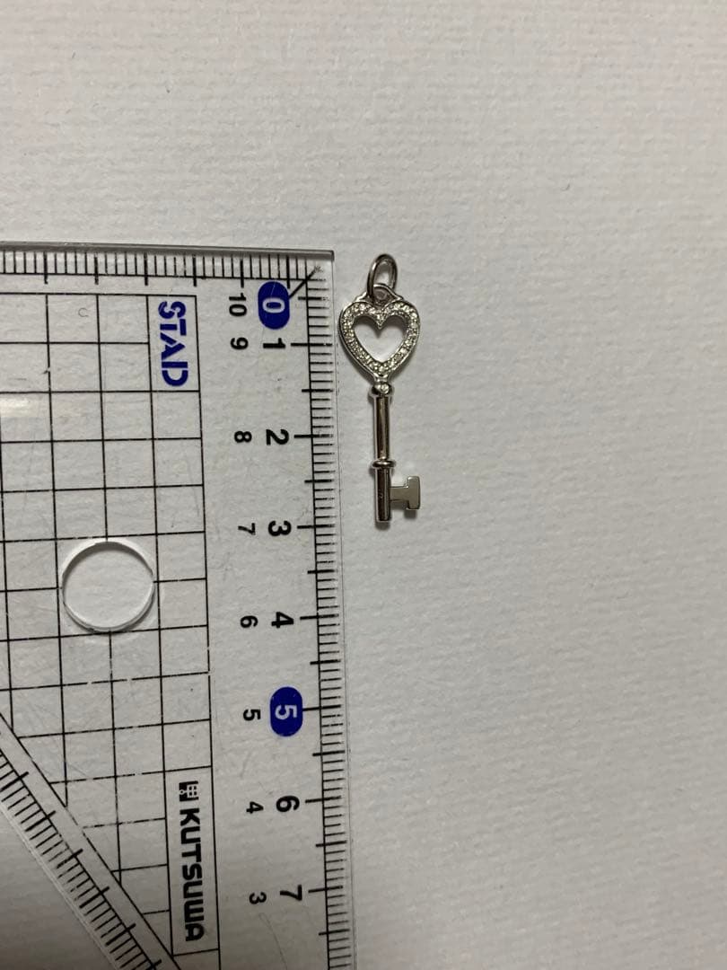 ティファニー　ハートキー　ダイヤチャームペンダント約1.7g AU750