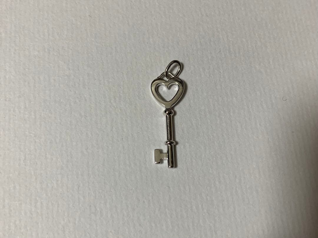 ティファニー　ハートキー　ダイヤチャームペンダント約1.7g AU750