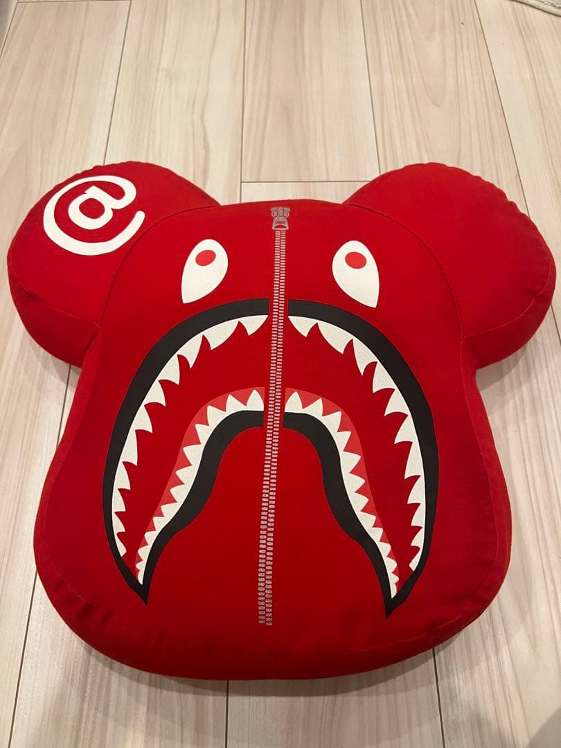 A Bathing Ape クッション　(早い者勝ち)