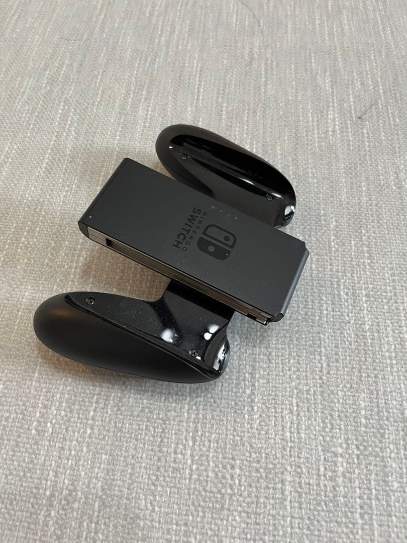 NintendoSwitchニンテンドースイッチ本体　大乱闘スマッシュブラザーズ