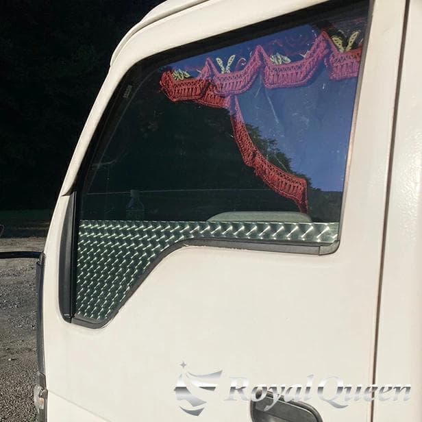 0614 いすゞ07エルフ/PM/NEW ローキャブ ウインドウパネル ウロコ柄