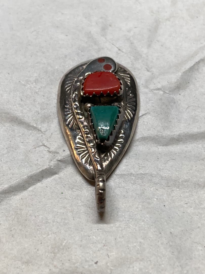 ミズ 刻印 ズニ族 ターコイズ SILVER ペンダント