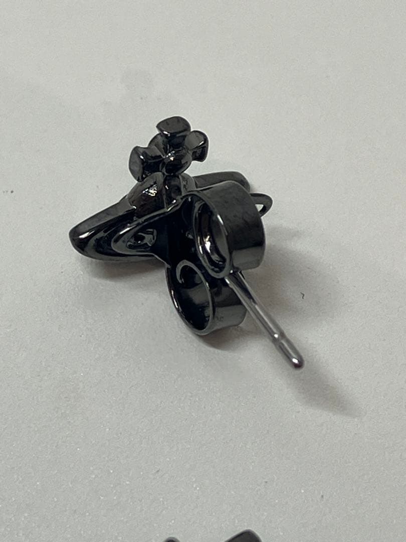 ヴィヴィアンウエストウッド　ピアス　ミニオーブ　両耳