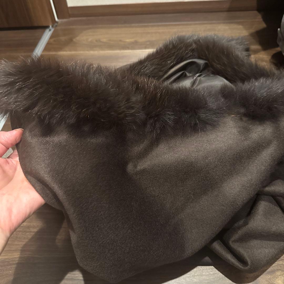 バルマン　ダークブラウン フード付き　カシミヤ　美品　ケープ　ポンチョ