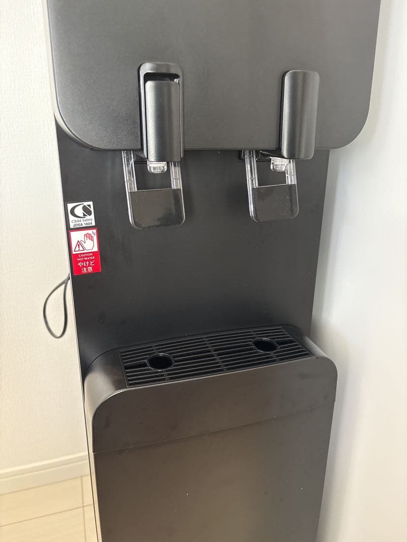 PREMIUM WATER famfit ウォーターサーバー　トレー付