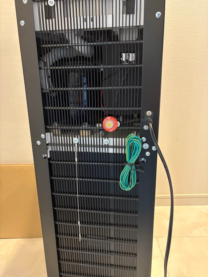 PREMIUM WATER famfit ウォーターサーバー　トレー付