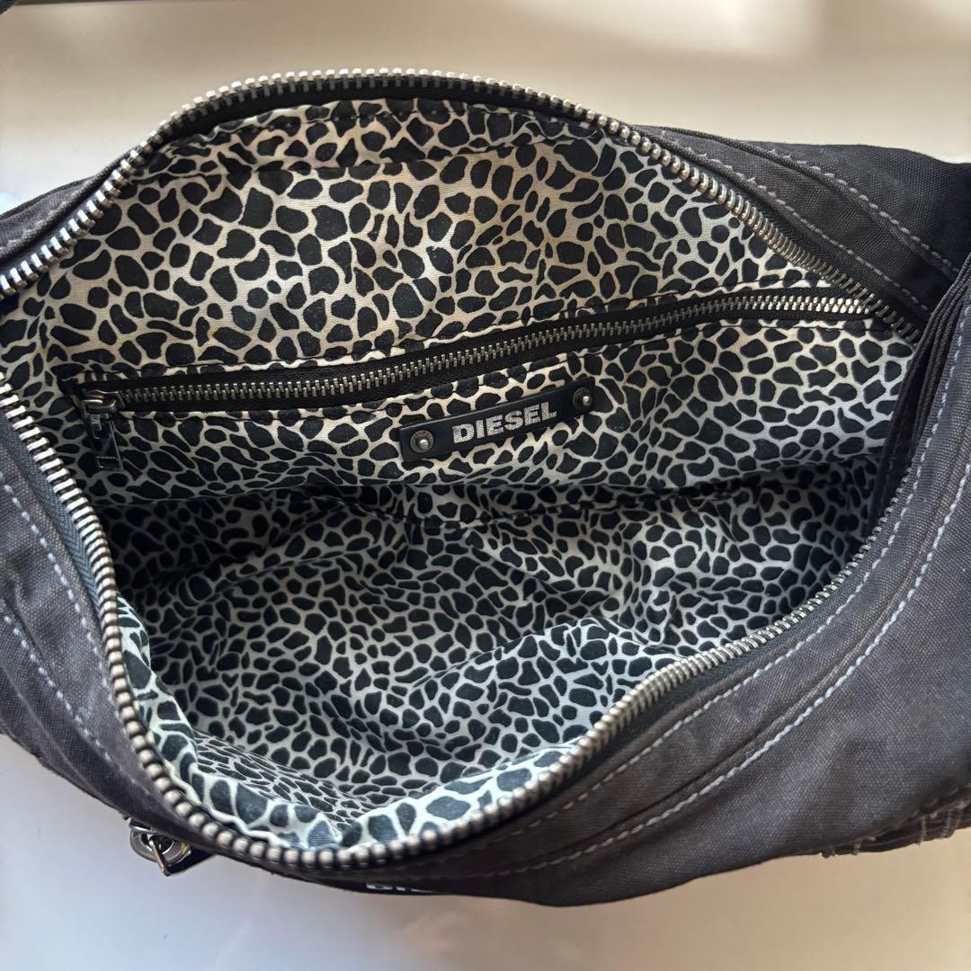 diesel 00sショルダーバッグ黒