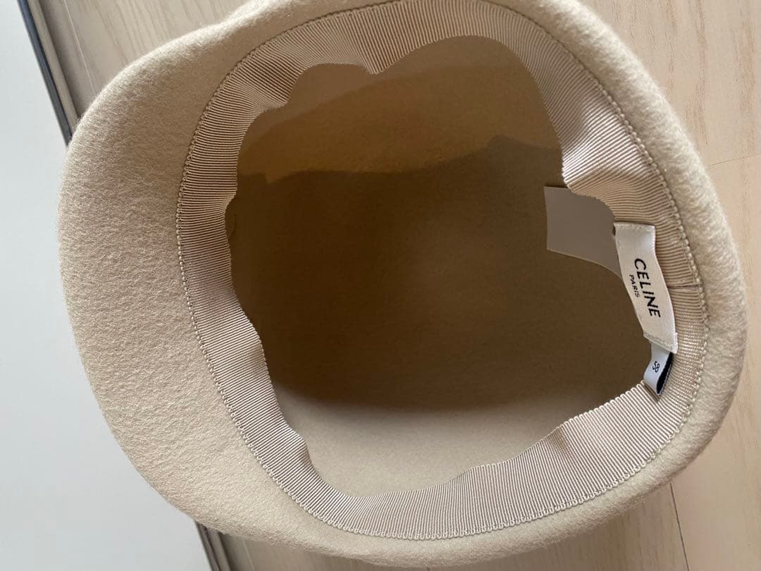 セリーヌ　フェルトハット　2024