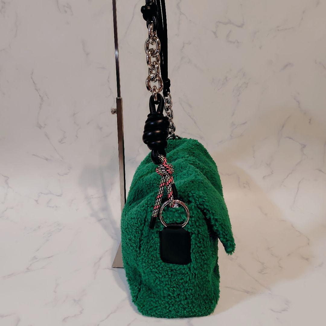 TOUS トウス シープスキン ラージクロスボディバッグ グリーン