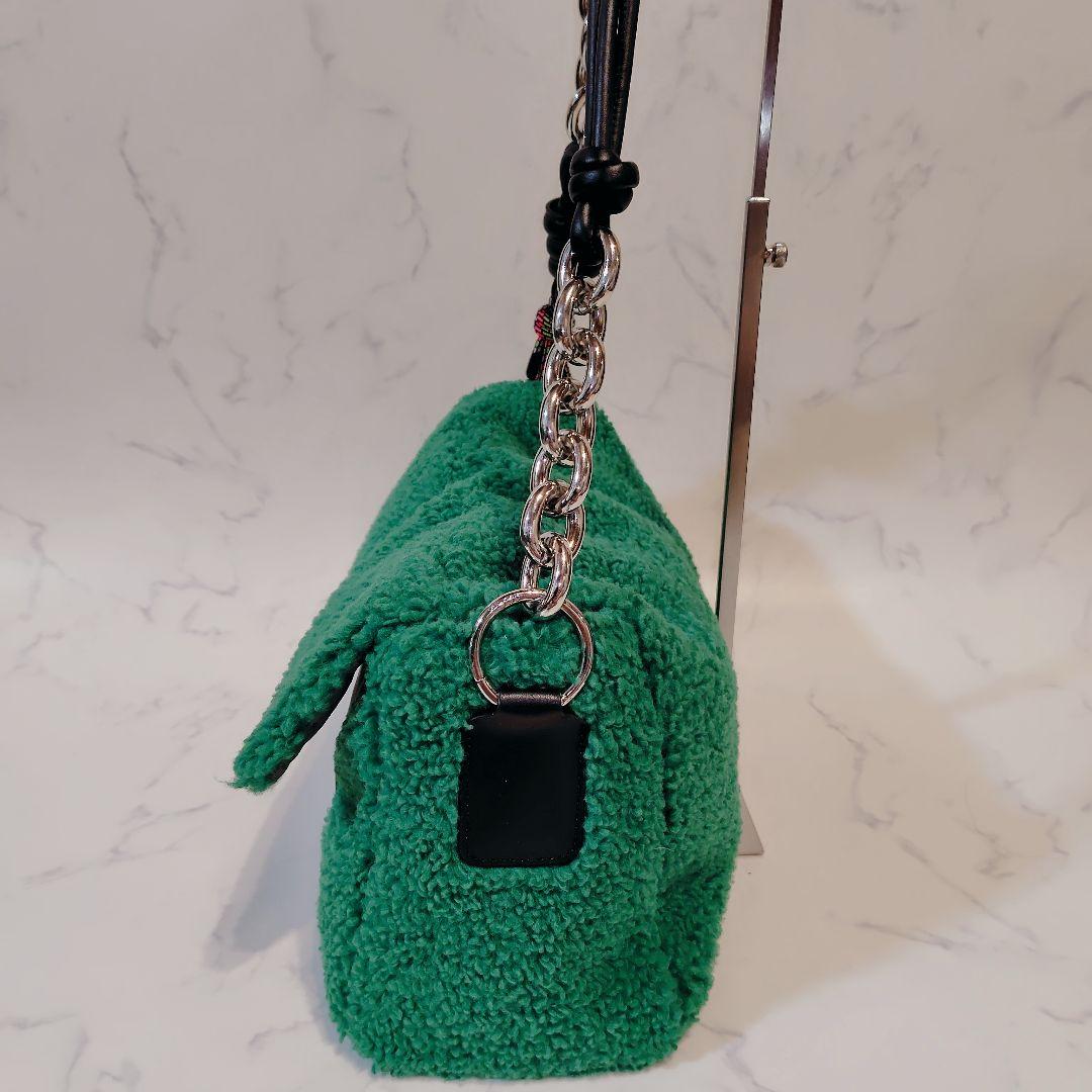 TOUS トウス シープスキン ラージクロスボディバッグ グリーン