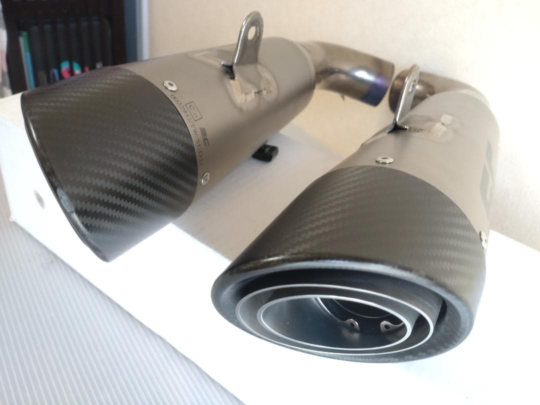 ★SC Projectマフラー ハイパーモタード950＋消音インナーサイレンサー