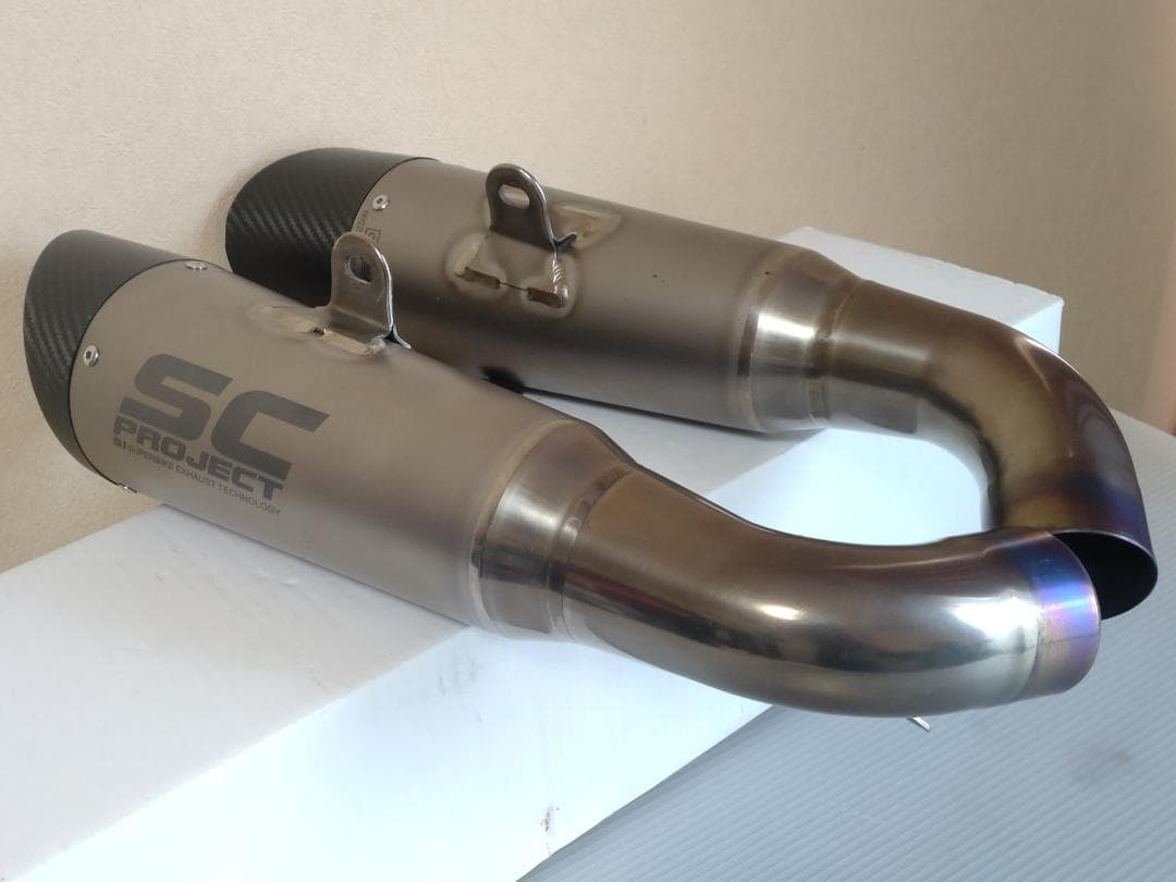 ★SC Projectマフラー ハイパーモタード950＋消音インナーサイレンサー