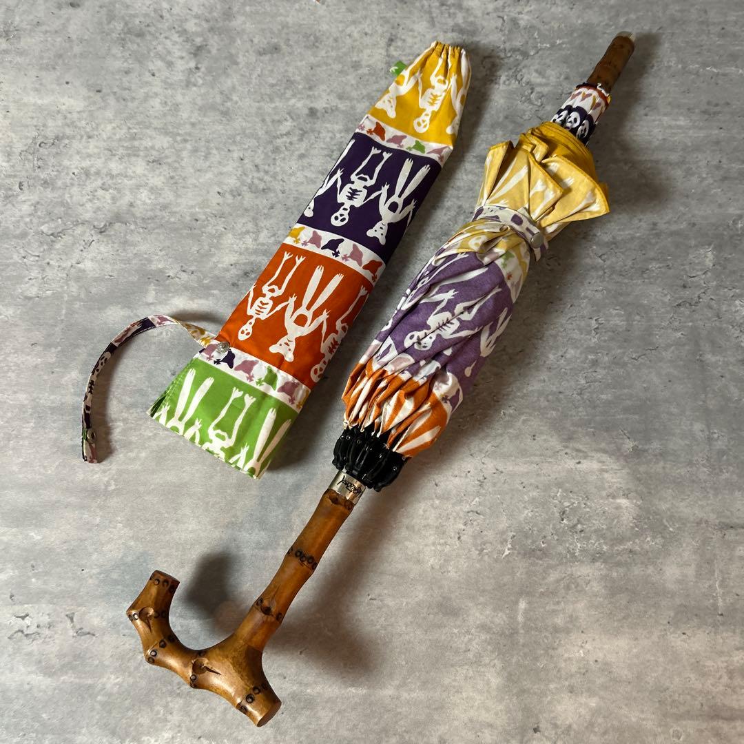 【美品】 Vivienne Westwood 折り畳み 傘 総柄 スカル