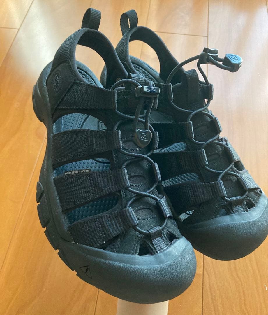 KEEN　ニューポート　H2　28cm　トリプルブラック